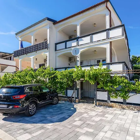 Beautiful In With House Sea View Διαμέρισμα Rtina